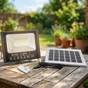 Reflector Solar Light Para Exterior 100 W Con Control Remoto